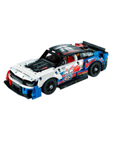 Конструктор LEGO Techniс Nascar Next Gen Chevrolet Camaro ZL1 672 ел. (42153)