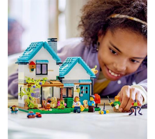 Конструктор LEGO Creator Затишний будинок 808 ел. (31139) Конструктор LEGO Creator Затишний будинок 808 ел. (31139)