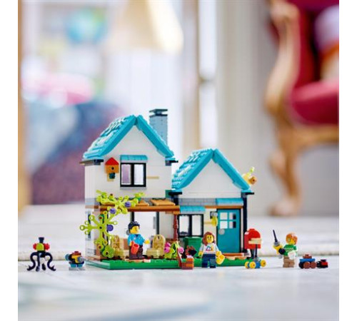 Конструктор LEGO Creator Затишний будинок 808 ел. (31139) Конструктор LEGO Creator Затишний будинок 808 ел. (31139)