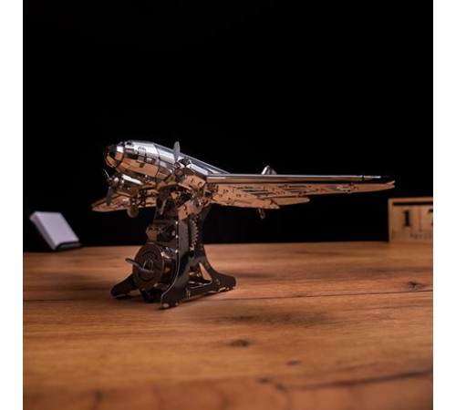 Колекційна модель-конструктор Metal Time Remarkable Douglas Літак DC-3 механічний (MT057) Колекційна модель-конструктор Metal Time Remarkable Douglas Літак DC-3 механічний (MT057)