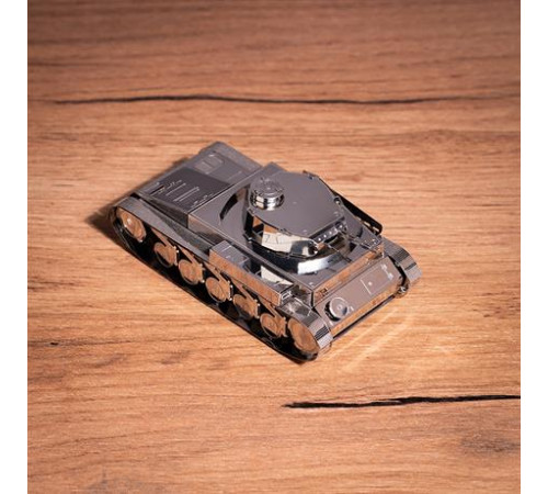 Колекційна модель-конструктор Metal Time Танк Pz.Kpfw. II (MT060) Колекційна модель-конструктор Metal Time Танк Pz.Kpfw. II (MT060)