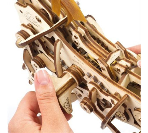 Дерев'яний механічний 3D конструктор Ugears Кінь-Механоїд (70054) Дерев'яний механічний 3D конструктор Ugears Кінь-Механоїд (70054)