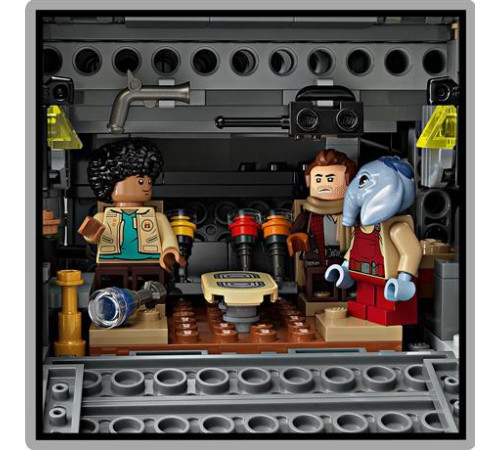Конструктор LEGO Star Wars The Onyx Cinder Оніксовий попіл 1325 ел. (75374) Конструктор LEGO Star Wars The Onyx Cinder Оніксовий попіл 1325 ел. (75374)