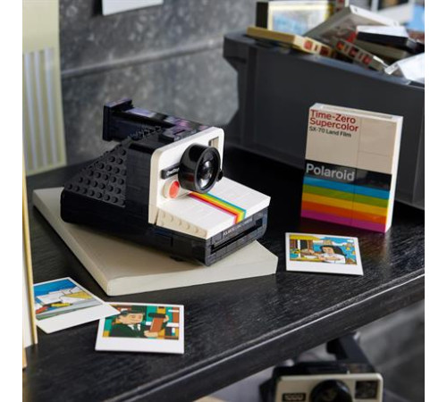 Конструктор LEGO Ideas Фотоапарат Polaroid OneStep SX-70, 516 ел. (21345)