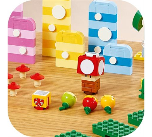 Конструктор LEGO Super Mario Набір для творчості для майстрів 588 ел. (71418) Конструктор LEGO Super Mario Набір для творчості для майстрів 588 ел. (71418)