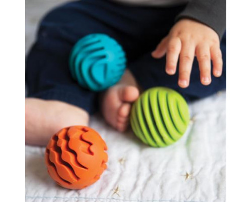 Прорізувач-брязкальце Fat Brain Toys Sensory Rollers Сенсорні кулі 3 шт. (F161ML)