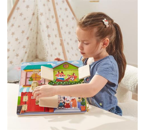 Бізіборд Viga Toys Будиночок (44653) Бізіборд Viga Toys Будиночок (44653)