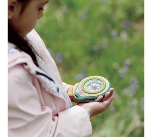 Набір натураліста Hape Nature Fun Дослідження та пригоди 8 в 1 (E5581) Набір натураліста Hape Nature Fun Дослідження та пригоди 8 в 1 (E5581)