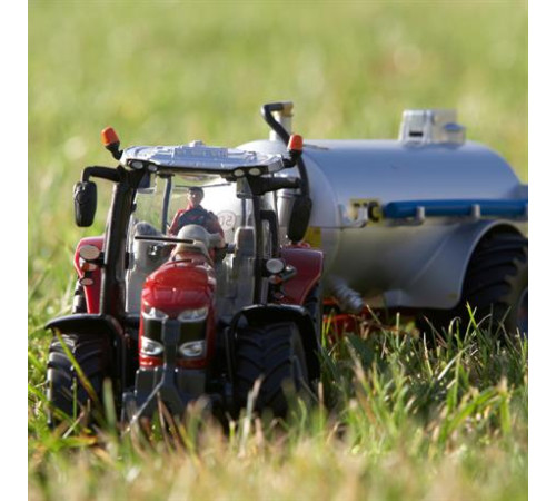 Модель Britains Трактор Massey Ferguson 6718 S 1:32 (43235)