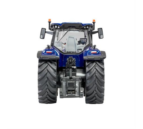 Модель Britains Трактор New Holland T7.300 LWB 1:32 (43341)