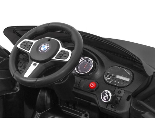 Дитяча акумуляторна машинка BMW 6 GT Чорна Дитяча акумуляторна машинка BMW 6 GT Чорна