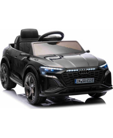 Дитяча акумуляторна машинка Audi SQ8 Чорна