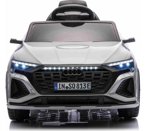 Дитяча акумуляторна машинка Audi SQ8 Сіра Дитяча акумуляторна машинка Audi SQ8 Сіра