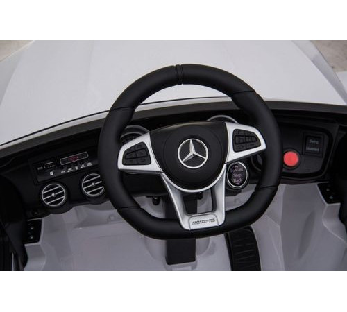 Дитяча акумуляторна машинка Mercedes Benz GLC63S Біла Дитяча акумуляторна машинка Mercedes Benz GLC63S Біла