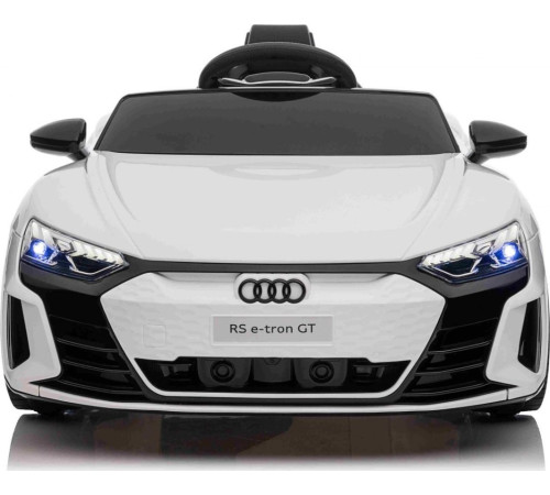 Дитяча акумуляторна машинка Audi RS E-Tron GT Біла Дитяча акумуляторна машинка Audi RS E-Tron GT Біла