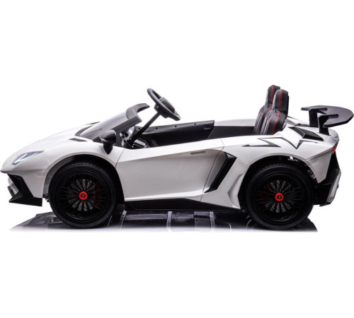 Дитяча акумуляторна машинка Lamborghini Aventador SV Біла