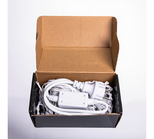 Гірлянда вулична Бахрома 135 LED, 6 м, від мережі, білий кабель, синій