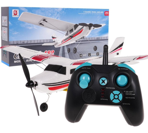 Літак на радіокеруванні CESSNA-182 Літак на радіокеруванні CESSNA-182