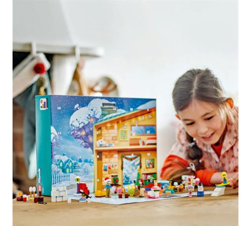 Новорічний адвент-календар 2024 LEGO Friends 272 деталей (42637)