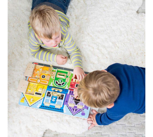 Бізіборд Spin Master Квартири із засувками Melissa and Doug