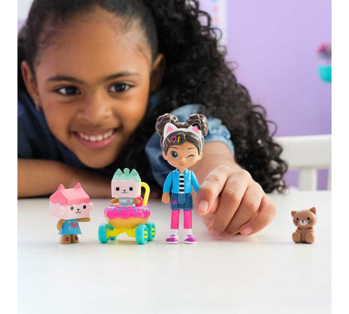 Фігурки Spin Master Догляд за кошеням "Ляльковий будиночок Габбі" Фігурки Spin Master Догляд за кошеням "Ляльковий будиночок Габбі"