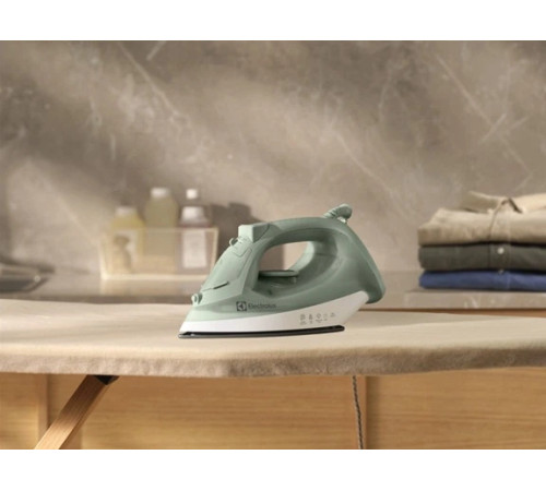 Праска ELECTROLUX E3SI1-2LG