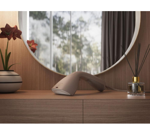 Відпарювач ручний ELECTROLUX E7HS2-8WB