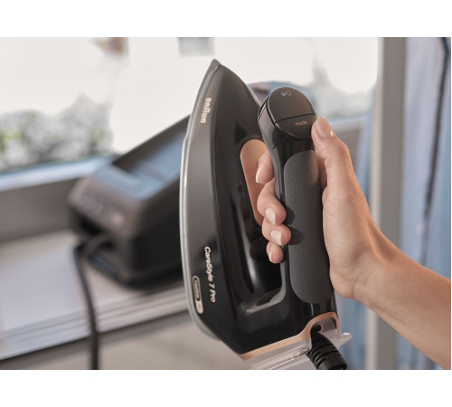 Прасувальна система BRAUN IS 7286BK SS