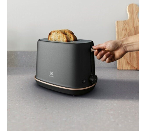 Тостер ELECTROLUX E7T1-6BP