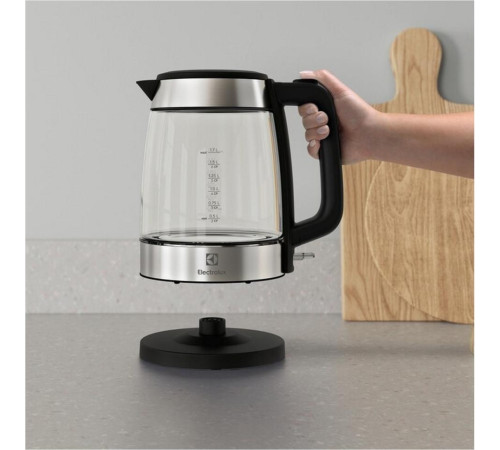 Електрочайник ELECTROLUX E4GK1-4GB