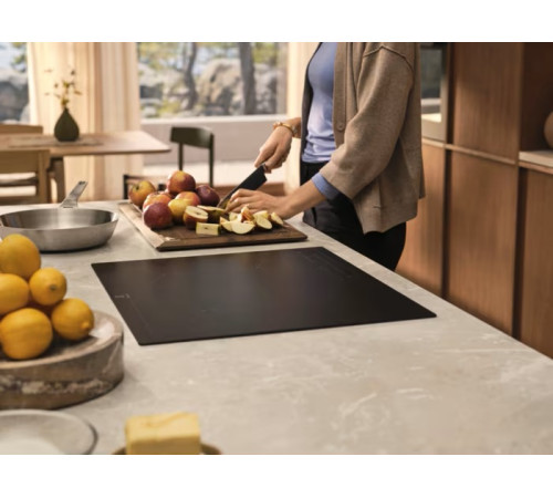 Варильна поверхня індукційна ELECTROLUX EIT60433CT