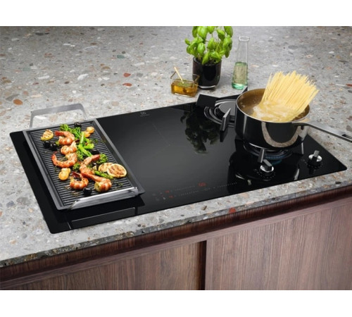 Варильна поверхня комбінована ELECTROLUX KDI951723K