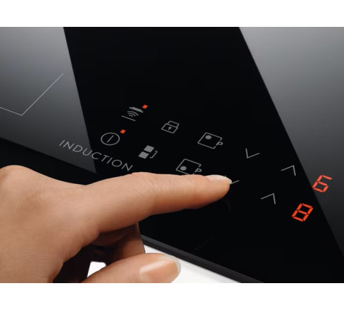 Варильна поверхня електрична ELECTROLUX LHR3233CK