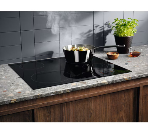 Варильна поверхня індукційна ELECTROLUX EIB60420CK