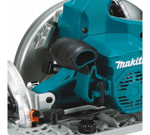 Пила циркулярна акумуляторна Makita DHS782Z 2 x 18 V 190 мм (без акумулятора)