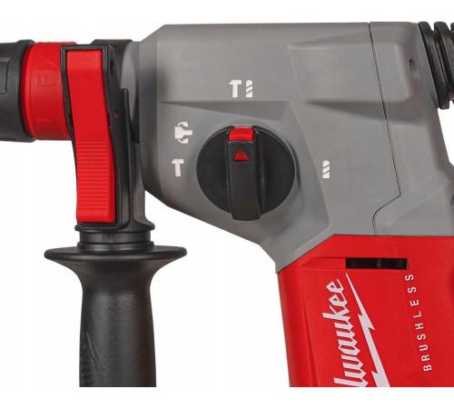 Перфоратор акумуляторний Milwaukee SDS-Plius M18 BLHX-0X (18V) 2.3J Milwaukee (акумулятор і кровикло)