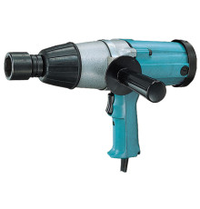 Гайковерт ударний Makita 6906 620Вт