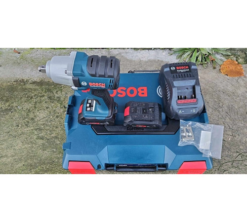 Гайковерт ударний Bosch GDS 18V-450 HC Professional, 18V + 2 акумулятори