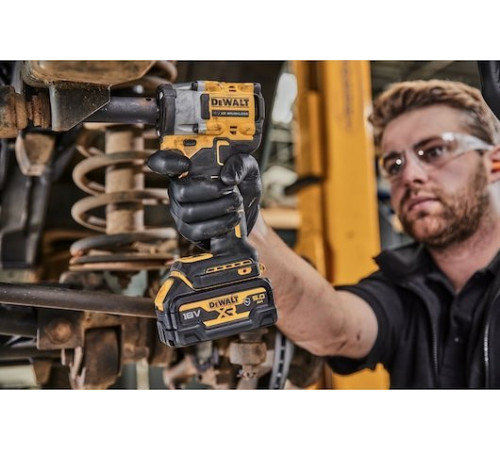 Гайковерт ударний Dewalt DCF921NT 1/2" без акумулятора