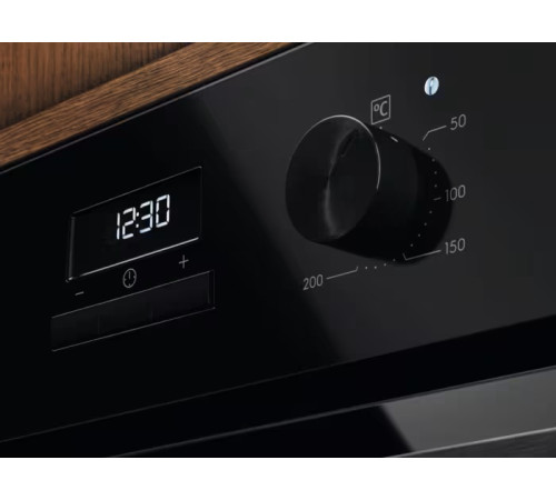 Духова шафа електрична ELECTROLUX LOH3H00BK