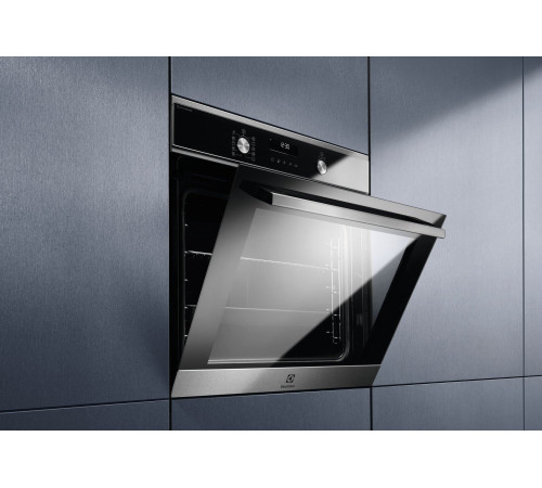 Духова шафа електрична ELECTROLUX EOF6P76BX