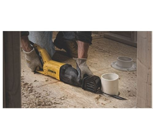 Пила шабельна Dewalt DWE305PK 1100 Вт