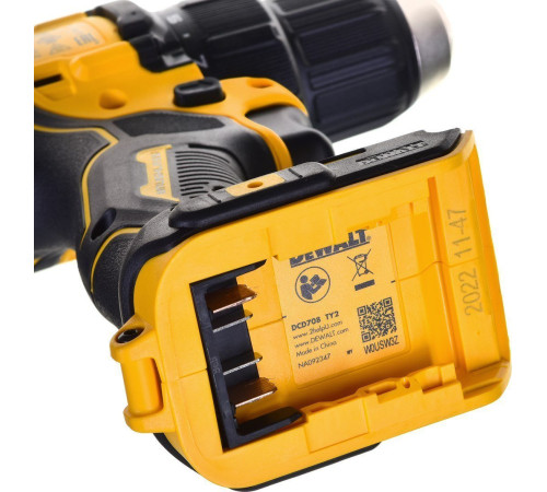 Акумуляторний шуруповерт Dewalt 18V DCD708P3T