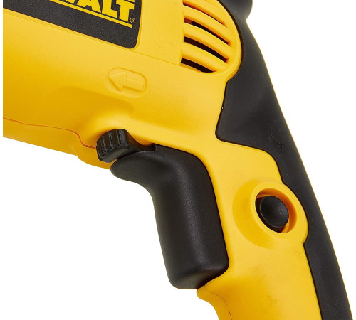 Ударна дриль Dewalt DWD024 650Вт