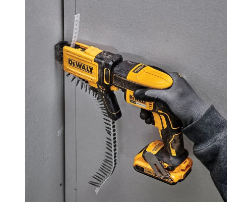 Шуруповерт акумуляторний 18V DCD708P3T DEWALT